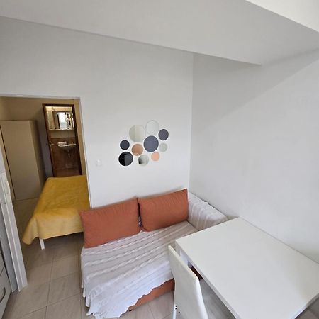 Banjol Apartment Ella מראה חיצוני תמונה
