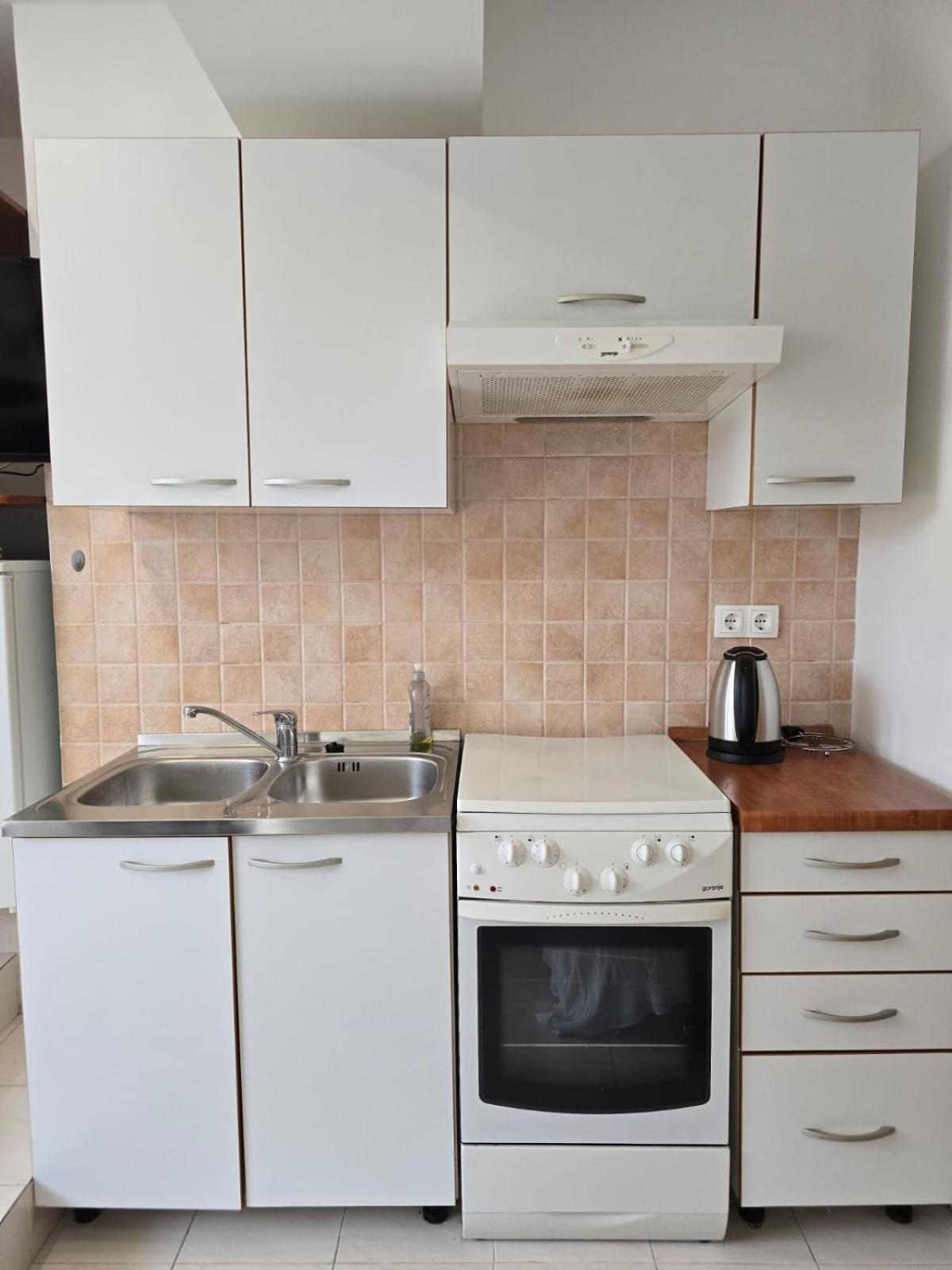 Banjol Apartment Ella מראה חיצוני תמונה